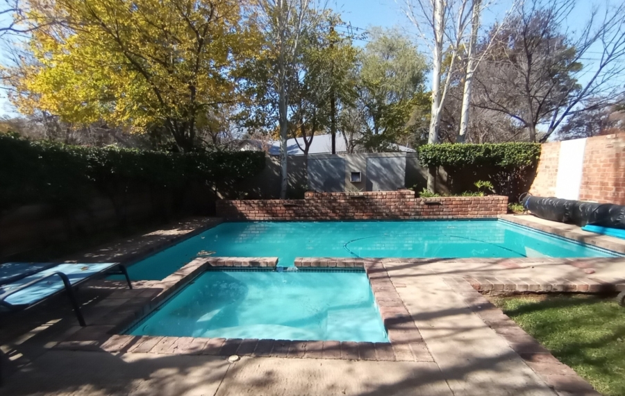 4 Bedroom Property for Sale in Parys Free State